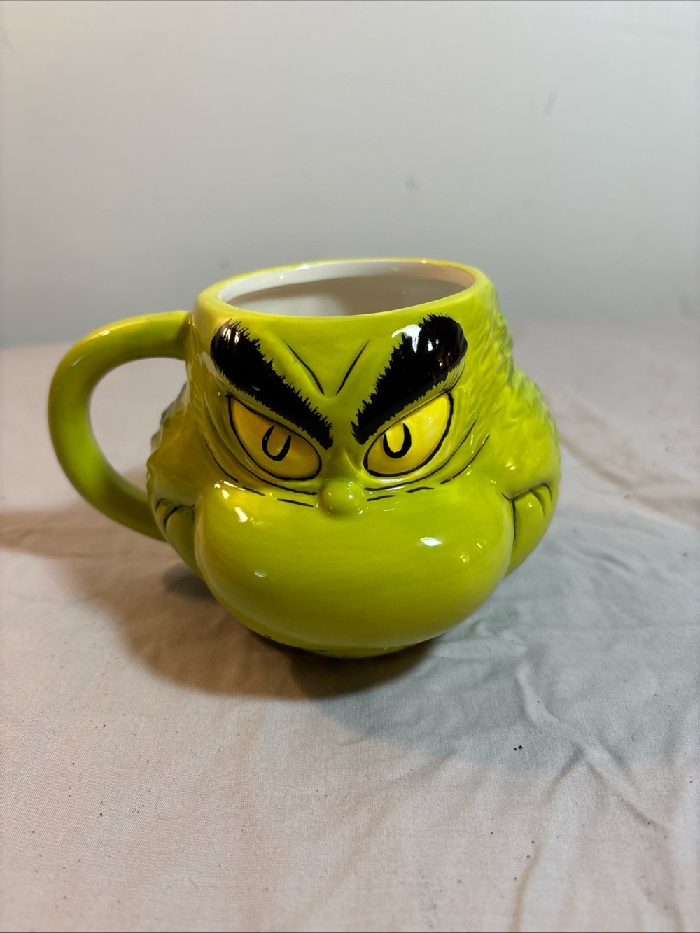 Green Grinch Face Ceramic Mug - Festive Holiday Coffee Cup